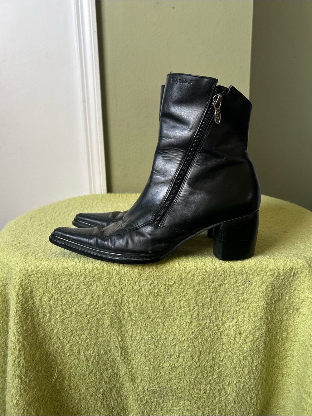 Harley Davidson Natalya Women’s Black Leather Pointed Ankle Boots Sz 7.5